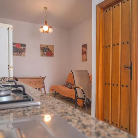 Apartamento Con Patio En El Centro Del Pueblo Apartamento *