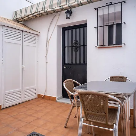 Apartamento Con Patio En El Centro Del Pueblo * Conil De La Frontera
