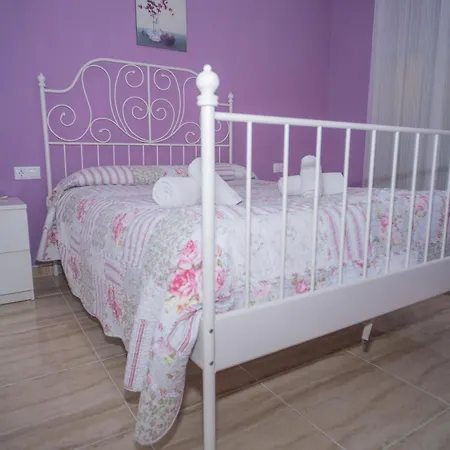 Apartamento Con Patio En El Centro Del Pueblo Apartamento