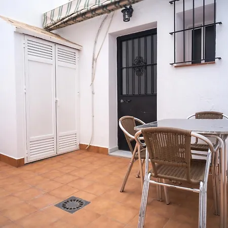 Apartamento Con Patio En El Centro Del Pueblo