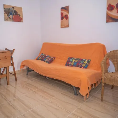 Apartamento Con Patio En El Centro Del Pueblo Apartamento