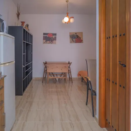 Apartamento Con Patio En El Centro Del Pueblo Apartamento